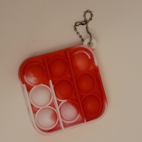 Fidget poppers. Set of 6. EUC. - Picture 6 of 8